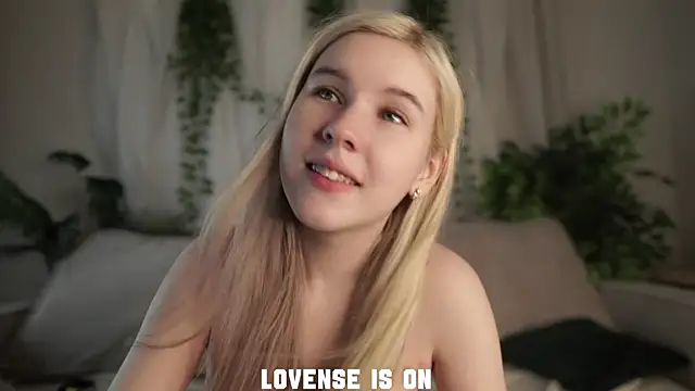 ElizSpieth online show from 23, 11, 2025