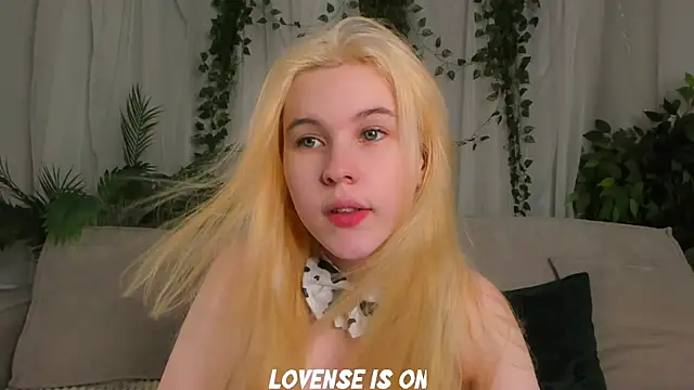 ElizSpieth online show from 29, 10, 2025