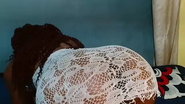 Snapshot of SexyKatLady18 chatting on 20, 11, 2025 SexyKatLady18 online show from 20, 11, 2025