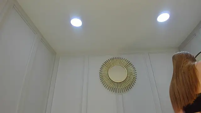 Snapshot of CharlotteBrownn_ chatting on 5, 11, 2025 CharlotteBrownn online show from 5, 11, 2025