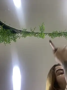 Snapshot of CharlotteBrownn_ chatting on 24, 10, 2025 CharlotteBrownn online show from 24, 10, 2025