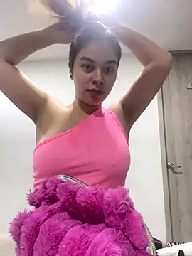 Snapshot of CharlotteBrownn_ chatting on 28, 10, 2025 CharlotteBrownn online show from 28, 10, 2025