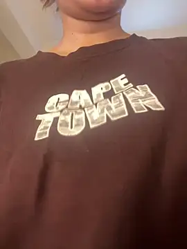 Rumi cute online show from 16, 4, 2026