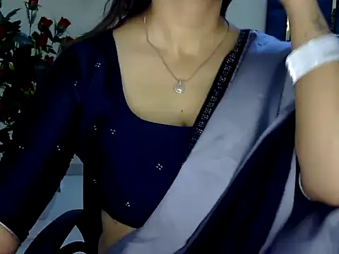 Rumi cute online show from 25, 4, 2026