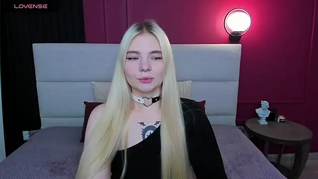 RuthBryant online show from 18, 11, 2025