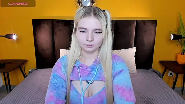 RuthBryant online show from 2, 12, 2025