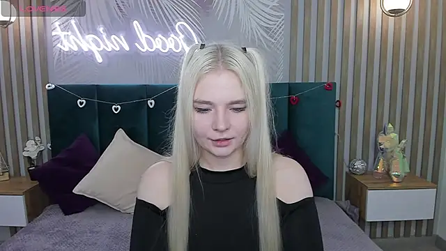 RuthBryant online show from 12, 9, 2025