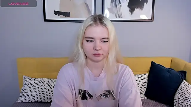 RuthBryant online show from 14, 11, 2025