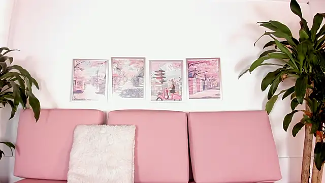 Snapshot of Yumii_sweetgirl chatting on 10, 9, 2025 Yumii sweetgirl online show from 10, 9, 2025