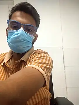 themasklover online show from 8, 5, 2026