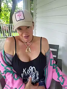 Snapshot of Sugarloveless chatting on 11, 5, 2026 Sugarloveless online show from 11, 5, 2026