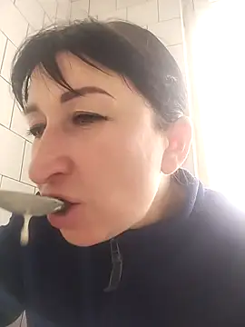 Funny Karina online show from 2, 11, 2025