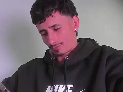 Damartinez27 online show from 26, 2, 2026