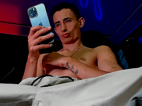 Damartinez27 online show from 16, 11, 2025