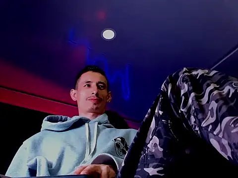 Damartinez27 online show from 27, 9, 2025