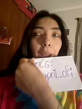 missapril0101 online show from 13, 4, 2026