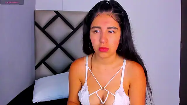 Lucy-23 online show from 27, 3, 2026