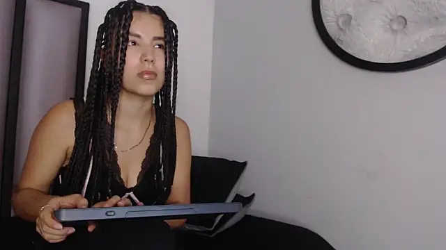 Snapshot of Lucy-23 chatting on 2, 12, 2025 Lucy-23 online show from 2, 12, 2025