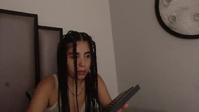 Snapshot of Lucy-23 chatting on 3, 12, 2025 Lucy-23 online show from 3, 12, 2025