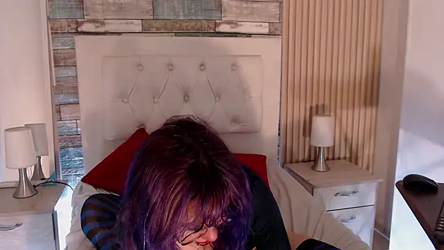 rihonna hs8 online show from 13, 11, 2025