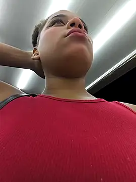 Snapshot of Mia-sensual chatting on 25, 9, 2025 Mia-sensual online show from 25, 9, 2025