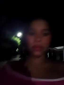 Snapshot of Mia-sensual chatting on 28, 9, 2025 Mia-sensual online show from 28, 9, 2025