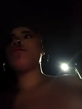 Snapshot of Mia-sensual chatting on 31, 10, 2025 Mia-sensual online show from 31, 10, 2025