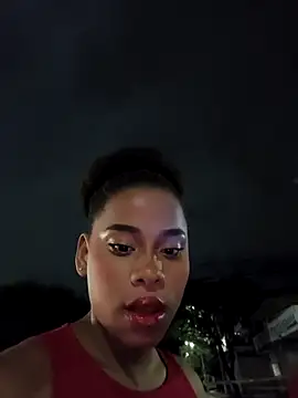 Snapshot of Mia-sensual chatting on 5, 11, 2025 Mia-sensual online show from 5, 11, 2025