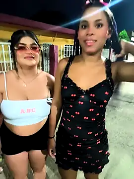 Snapshot of Mia-sensual chatting on 9, 9, 2025 Mia-sensual online show from 9, 9, 2025