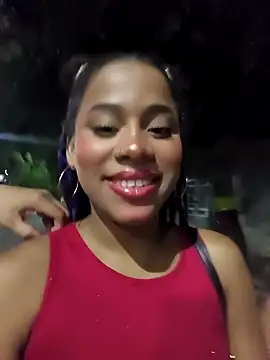 Snapshot of Mia-sensual chatting on 12, 9, 2025 Mia-sensual online show from 12, 9, 2025