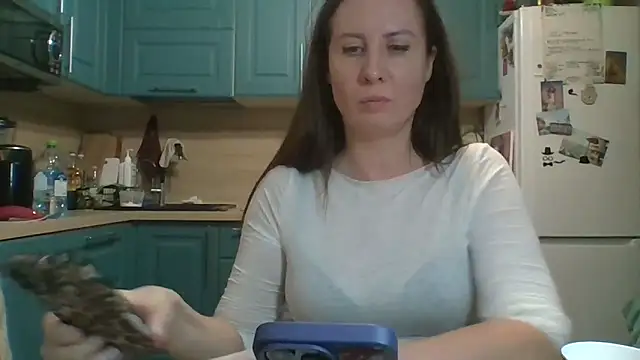 ALICAINWONDERLAND online show from 24, 3, 2026