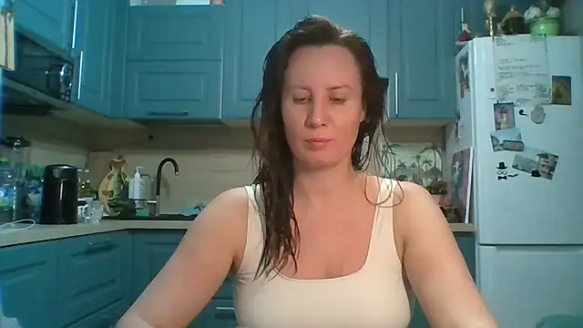 ALICAINWONDERLAND online show from 31, 3, 2026