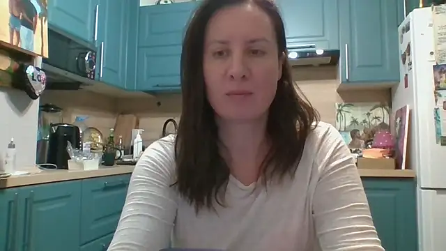 ALICAINWONDERLAND online show from 2, 12, 2025