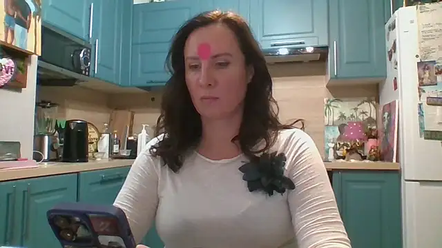 ALICAINWONDERLAND online show from 28, 10, 2025