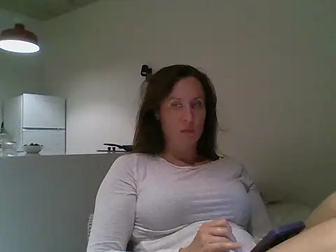 ALICAINWONDERLAND online show from 1, 10, 2025