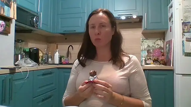 ALICAINWONDERLAND online show from 31, 10, 2025