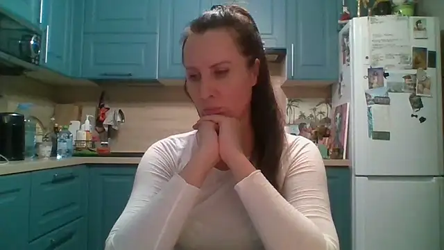 ALICAINWONDERLAND online show from 22, 2, 2026