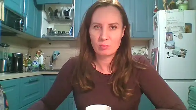 ALICAINWONDERLAND online show from 6, 4, 2026