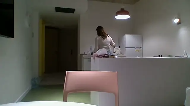 ALICAINWONDERLAND online show from 17, 10, 2025