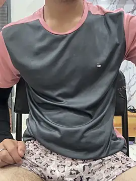 coupleyug online show from 15, 6, 2026