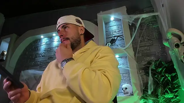 dominic de luca online show from 24, 10, 2025