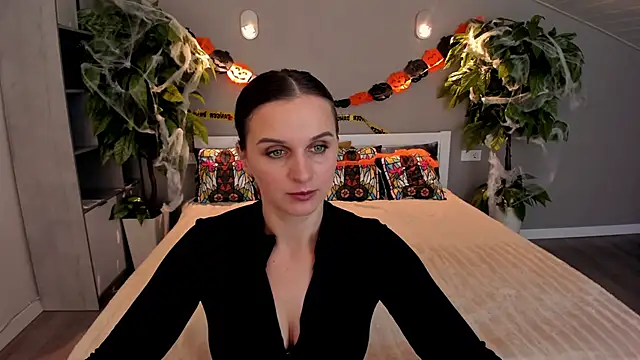 SofiSoft online show from 25, 10, 2025