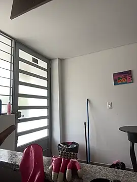 larsonbeverly online show from 18, 12, 2025