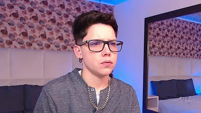 SpencerMontgomery online show from 17, 10, 2025