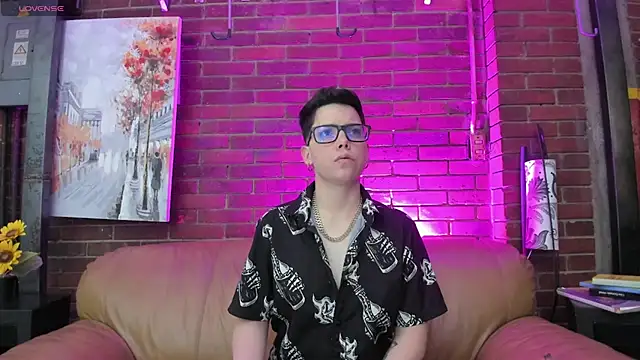 SpencerMontgomery online show from 23, 11, 2025