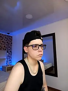 SpencerMontgomery online show from 18, 10, 2025