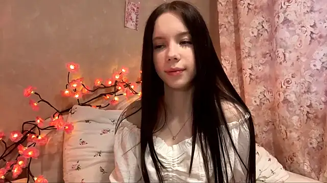 Snapshot of AxyKitten chatting on 23, 11, 2025 AxyKitten online show from 23, 11, 2025