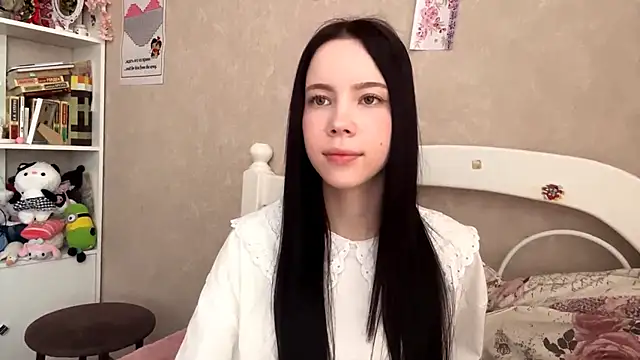 Snapshot of AxyKitten chatting on 16, 9, 2025 AxyKitten online show from 16, 9, 2025