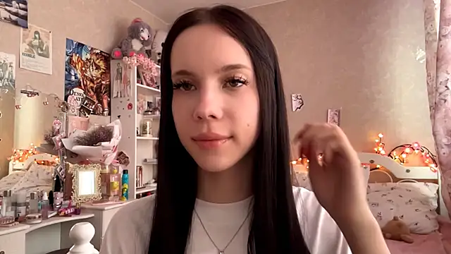 Snapshot of AxyKitten chatting on 16, 10, 2025 AxyKitten online show from 16, 10, 2025