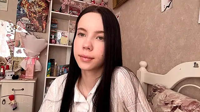 Snapshot of AxyKitten chatting on 15, 9, 2025 AxyKitten online show from 15, 9, 2025